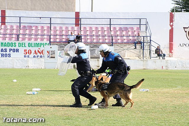 Exhibicin Guas Caninos Detectores de Drogas - 313
