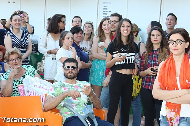 Fiesta fin de curso. Escuela infantil Clara Campoamor 2015 - 17