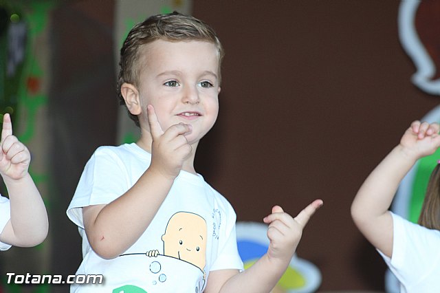 Fiesta fin de curso. Escuela infantil Clara Campoamor 2015 - 153