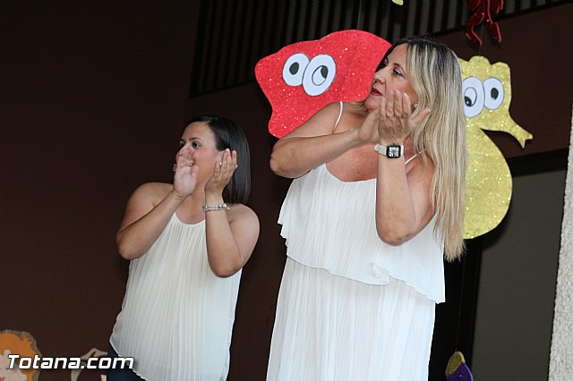 Fiesta fin de curso. Escuela infantil Clara Campoamor 2015 - 202