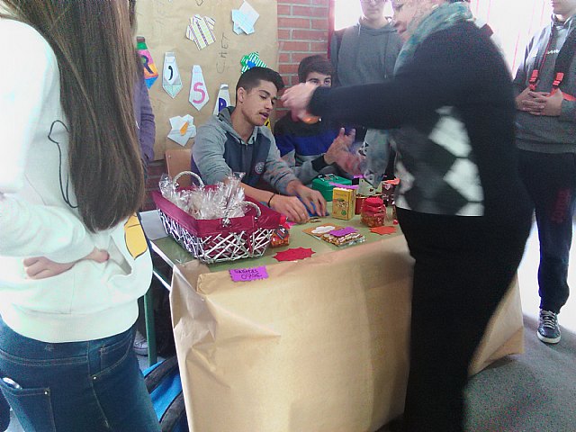 Proyecto EJE. IES Juan de la Cierva y Codornu - 107