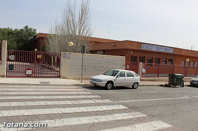 Proyecto EJE. IES Juan de la Cierva y Codornu - 1
