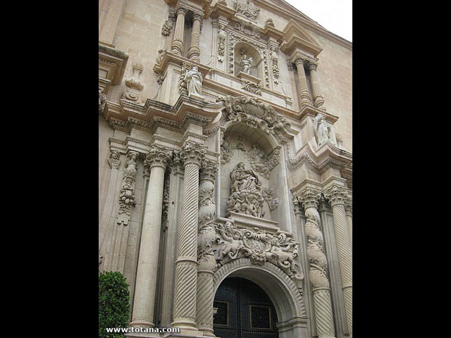 Viaje del Centro Municipal de Personas Mayores a Elche - 27