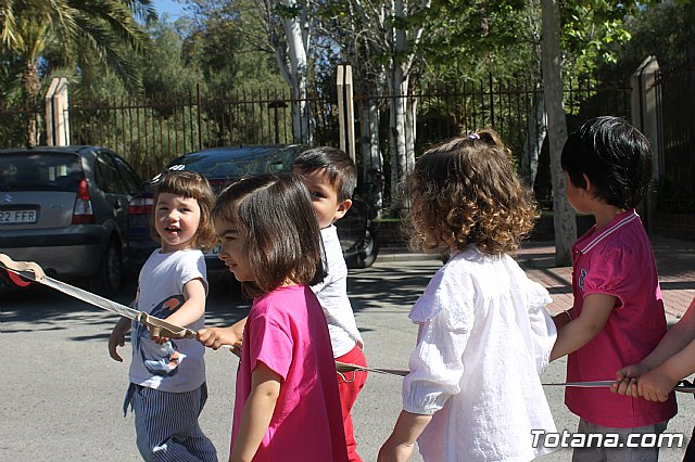 Cuerpos de Seguridad y Servicios de Emergencias asisten a la Escuela Infantil Clara Campoamor 2019 - 12
