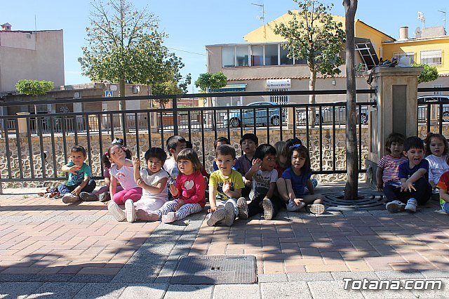 Cuerpos de Seguridad y Servicios de Emergencias asisten a la Escuela Infantil Clara Campoamor 2019 - 20