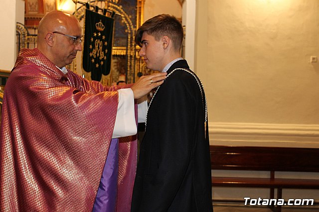 Imposicin de escapularios Cristo de la Agona y Virgen de la Esperanza 2017 - 26