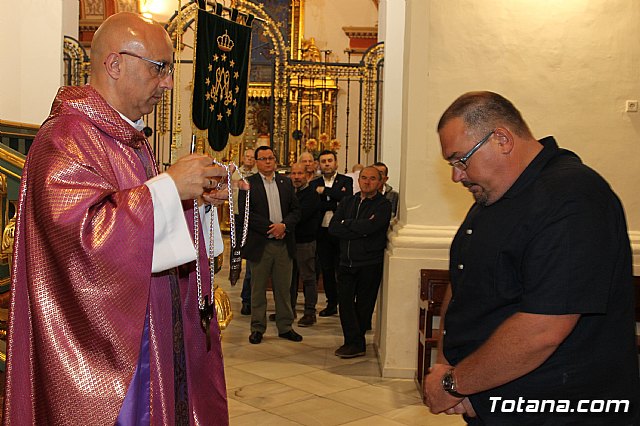 Imposicin de escapularios Cristo de la Agona y Virgen de la Esperanza 2017 - 27