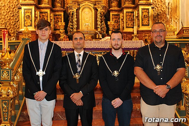 Imposicin de escapularios Cristo de la Agona y Virgen de la Esperanza 2017 - 45