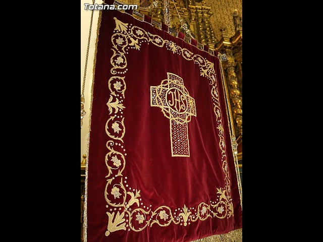 Imposicin de escapularios Cristo de la Agona y Virgen de la Esperanza 2015 - 19