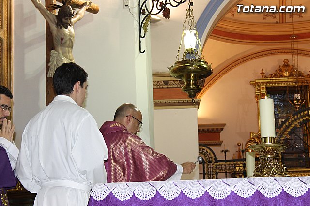Imposicin de escapularios Cristo de la Agona y Virgen de la Esperanza 2015 - 25