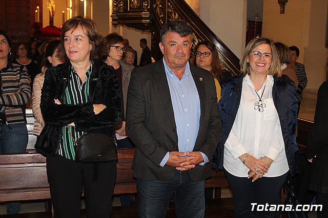 Imposicin de escapularios Cristo de la Agona y Virgen de la Esperanza 2019 - 23