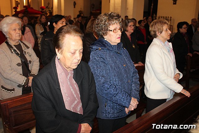 Imposicin de escapularios Cristo de la Agona y Virgen de la Esperanza 2019 - 39