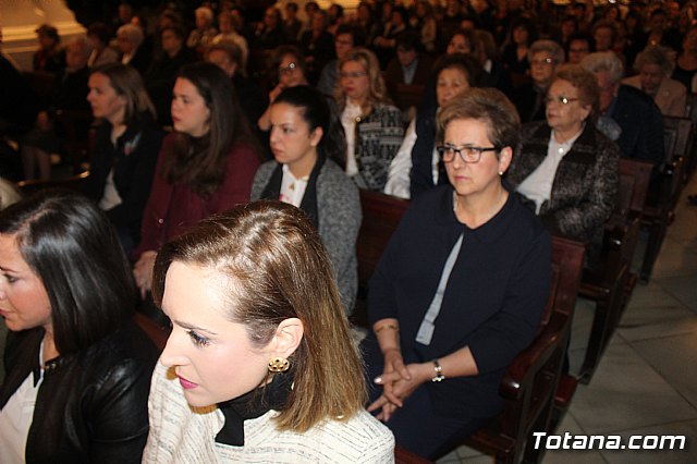 Imposicin de escapularios Cristo de la Agona y Virgen de la Esperanza 2019 - 55