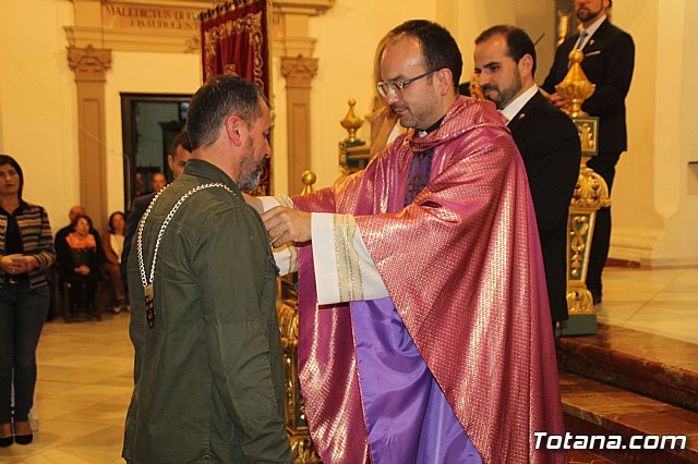 Imposicin de escapularios Cristo de la Agona y Virgen de la Esperanza 2019 - 93