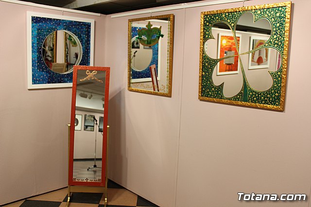 Exposicin Espejos Pintados - 