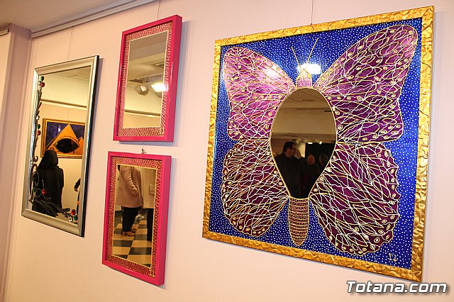 Exposicin Espejos Pintados - 