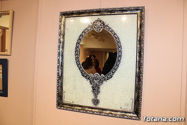 Exposicin Espejos Pintados - 