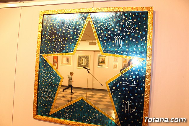 Exposicin Espejos Pintados - 