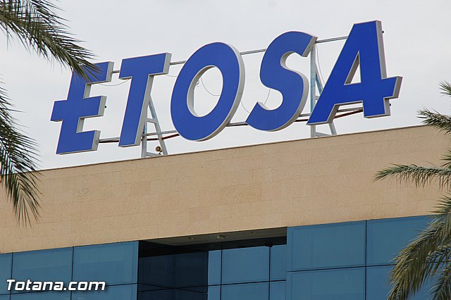 Visita del PP a Etosa y Hotel Executive Sport - 2