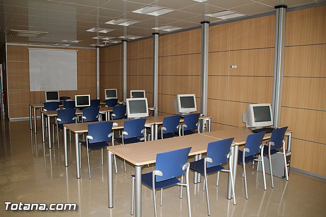 Visita del PP a Etosa y Hotel Executive Sport - 23