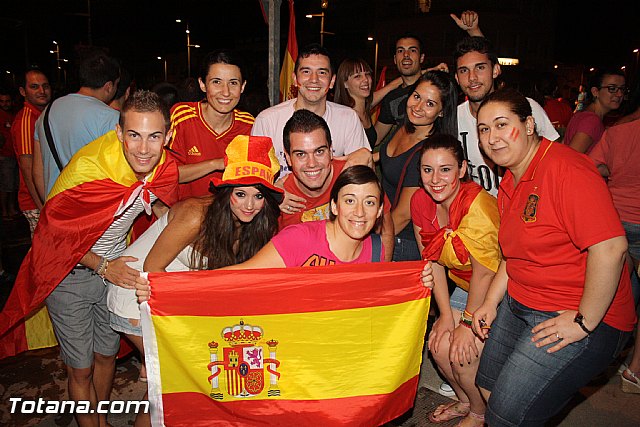 Totana  celebr el triunfo de la seleccin espaola en la Eurocopa 2012 - 201