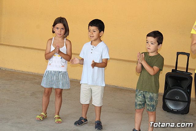 Visita a las Escuelas de Verano 2018 promovidas por el 