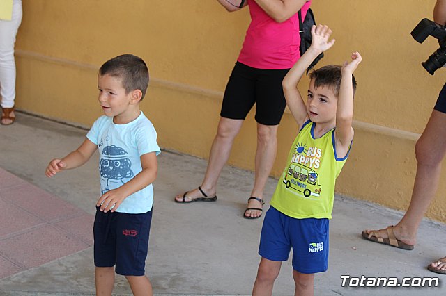 Visita a las Escuelas de Verano 2018 promovidas por el 