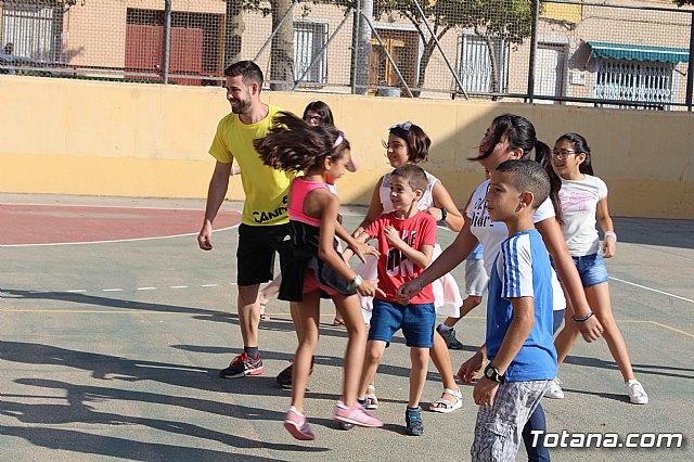 Visita a las Escuelas de Verano 2018 promovidas por el 