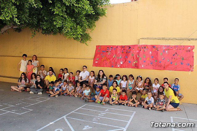 Visita a las Escuelas de Verano 2018 promovidas por el 