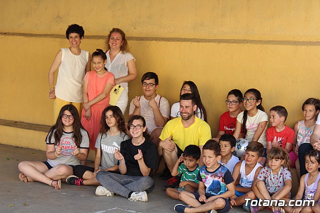 Visita a las Escuelas de Verano 2018 promovidas por el 