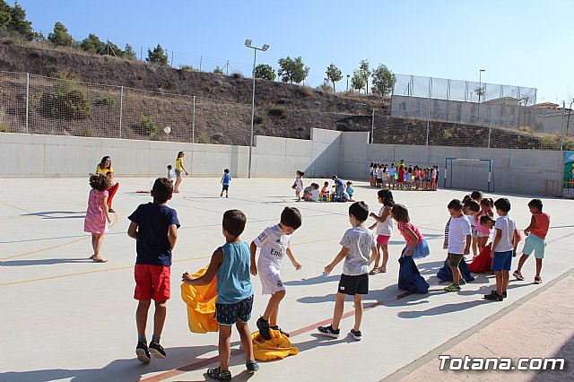 Visita a las Escuelas de Verano 2018 promovidas por el 