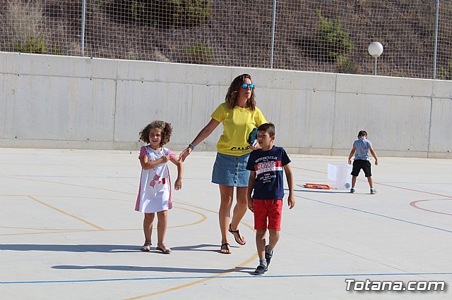 Visita a las Escuelas de Verano 2018 promovidas por el 