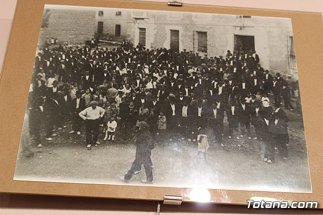 Exhibicin de Fotografa Homenaje a Mateo Garca