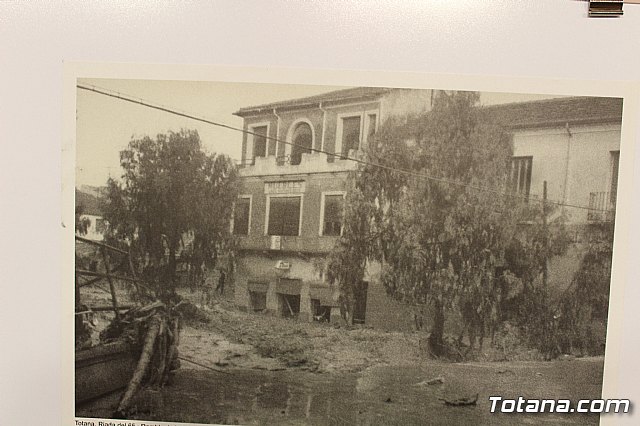 Exhibicin de Fotografa Homenaje a Mateo Garca