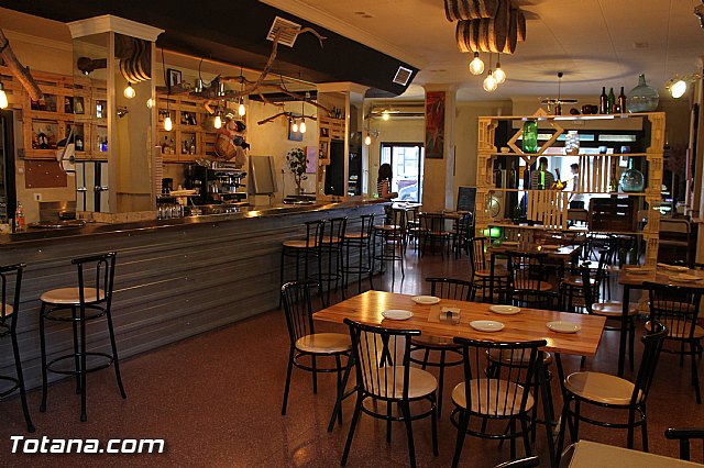 Trasiegobar acoge la exposicin 