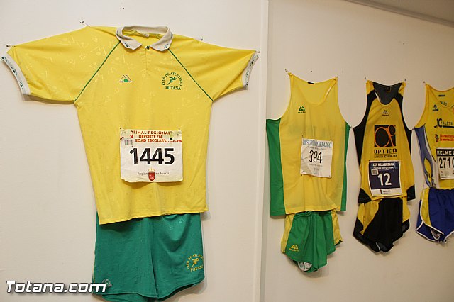 Exposicin 25 aniversario Club Atletismo Totana - 8