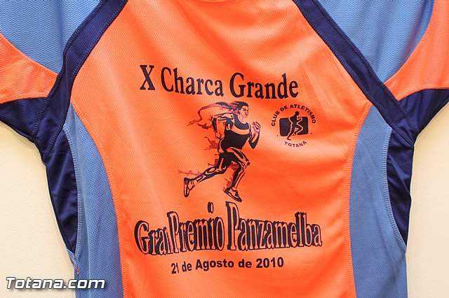 Exposicin 25 aniversario Club Atletismo Totana - 44