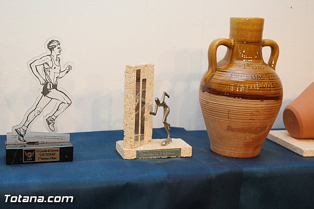 Exposicin 25 aniversario Club Atletismo Totana - 76