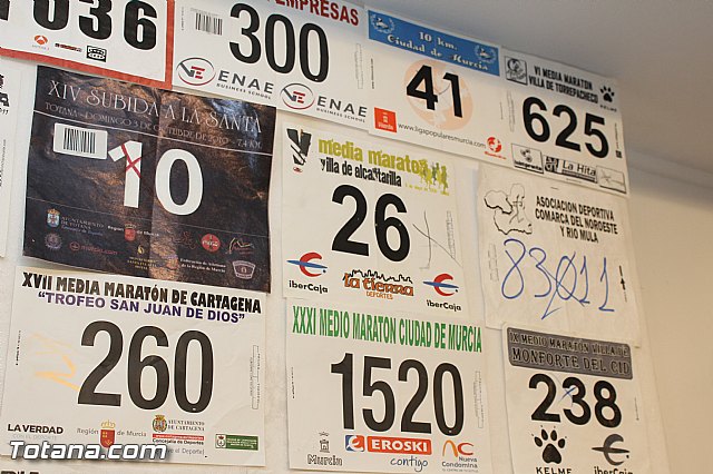 Exposicin 25 aniversario Club Atletismo Totana - 98