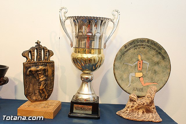 Exposicin 25 aniversario Club Atletismo Totana - 202
