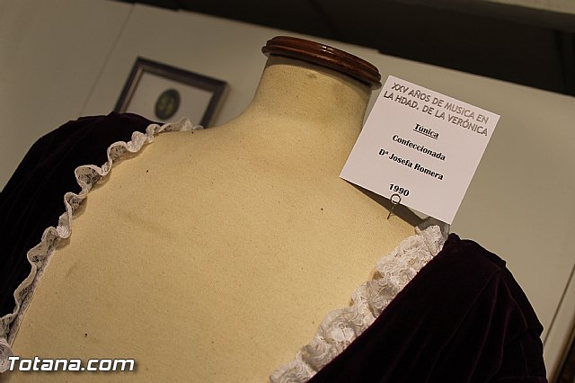 Exposicin 25 aos de Msica en la Hdad. de La Vernica - 374