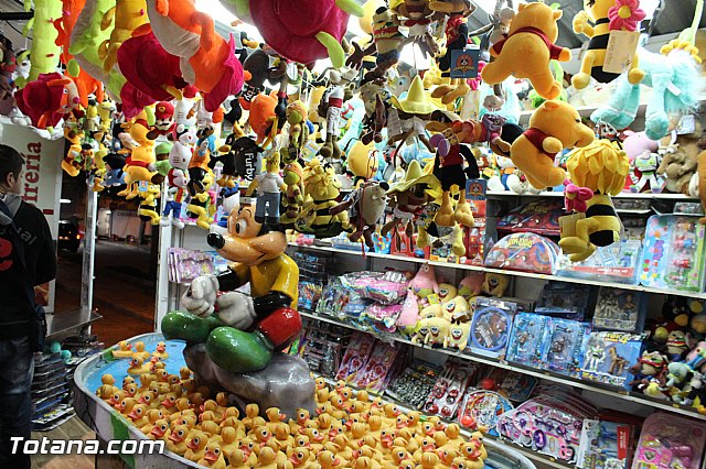 Feria de atracciones - Fiestas de Santa Eulalia 2015 - 38