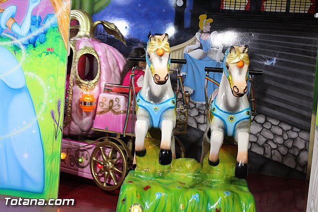 Feria de atracciones - Fiestas de Santa Eulalia 2015 - 99