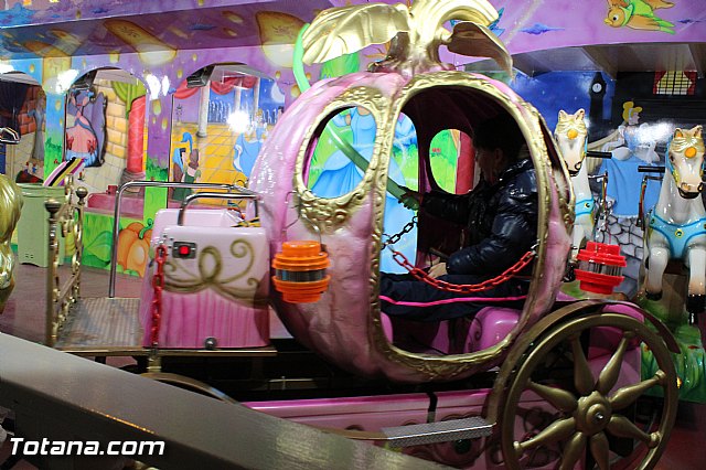 Feria de atracciones - Fiestas de Santa Eulalia 2015 - 102