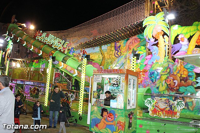 Feria de atracciones - Fiestas de Santa Eulalia 2016 - 40