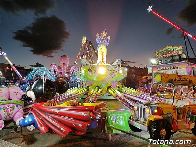 Feria de atracciones - Fiestas de Santa Eulalia 2021 - 48
