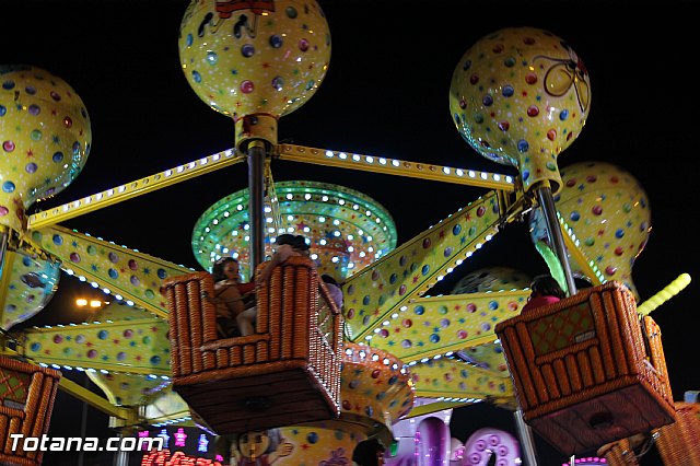 Feria de atracciones - Da del nio - Fiestas de Santa Eulalia 2015 - 19