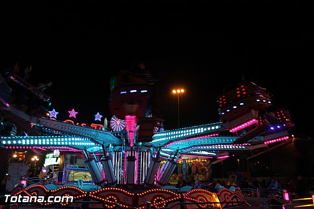 Feria de atracciones - Da del nio - Fiestas de Santa Eulalia 2015 - 29