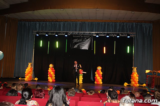 Usuarios de los centros Jos Moya y Princesa Letizia participaron en el Festival de Danza de Mari Loli - 1