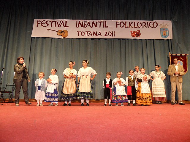 II Festival Folklrico Infantil 